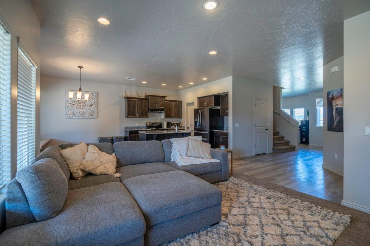 3224 Sugar Maple DR St George, UT 84790 home for sale, MLS#25-265498 - Erika Rogers Photo 14