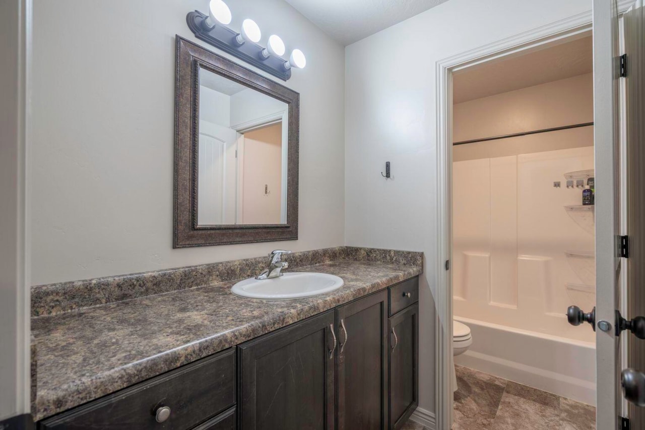 3224 Sugar Maple DR St George, UT 84790 home for sale, MLS#25-265498 - Erika Rogers Photo 28