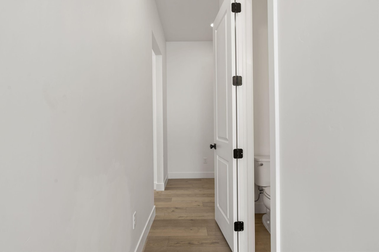 6303 S Tumblestone Cove St George, UT 84790 home for sale, MLS#25-265462 - Erika Rogers Photo 13