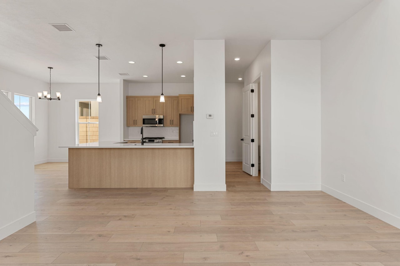 6303 S Tumblestone Cove St George, UT 84790 home for sale, MLS#25-265462 - Erika Rogers Photo 16