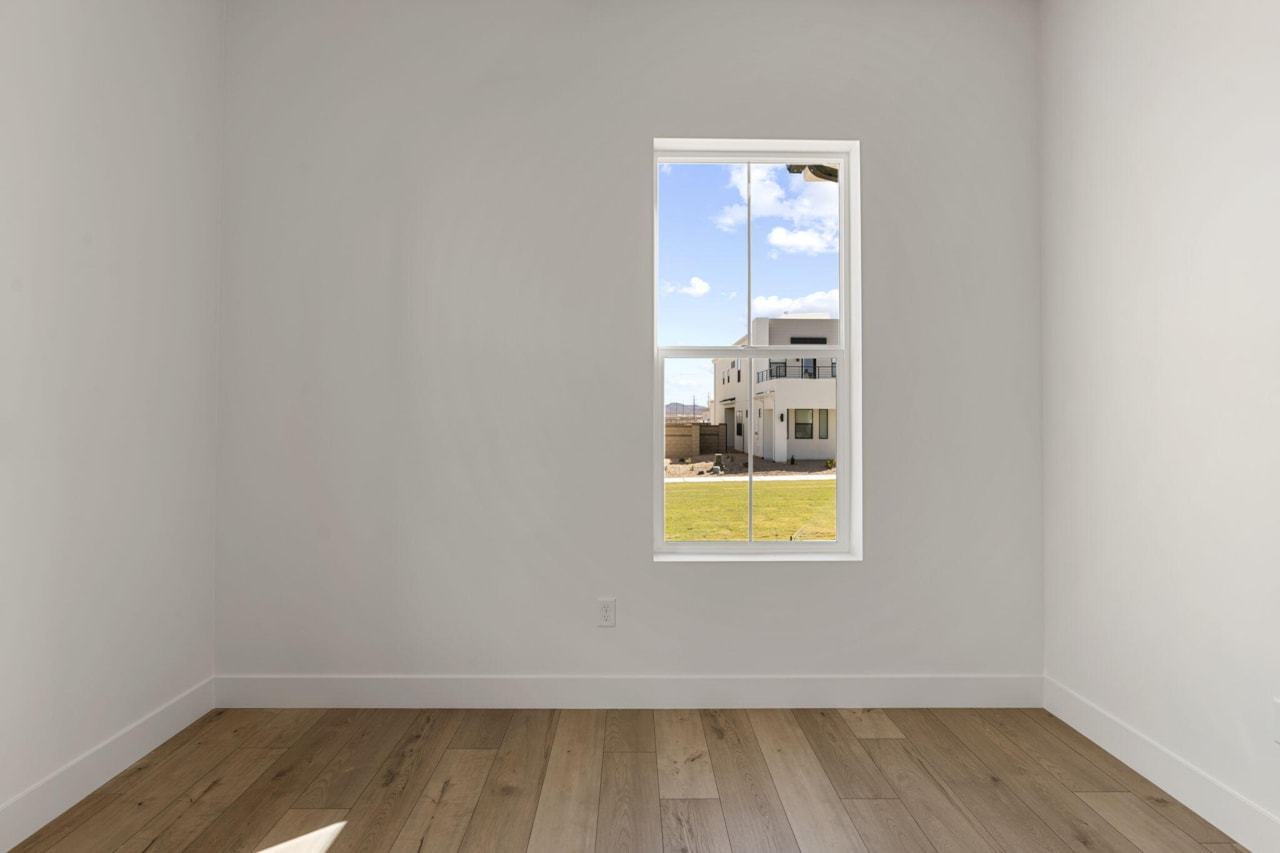 6303 S Tumblestone Cove St George, UT 84790 home for sale, MLS#25-265462 - Erika Rogers Photo 20