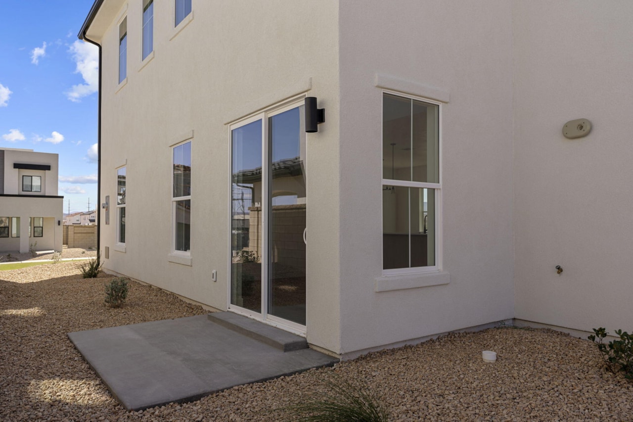 6303 S Tumblestone Cove St George, UT 84790 home for sale, MLS#25-265462 - Erika Rogers Photo 40