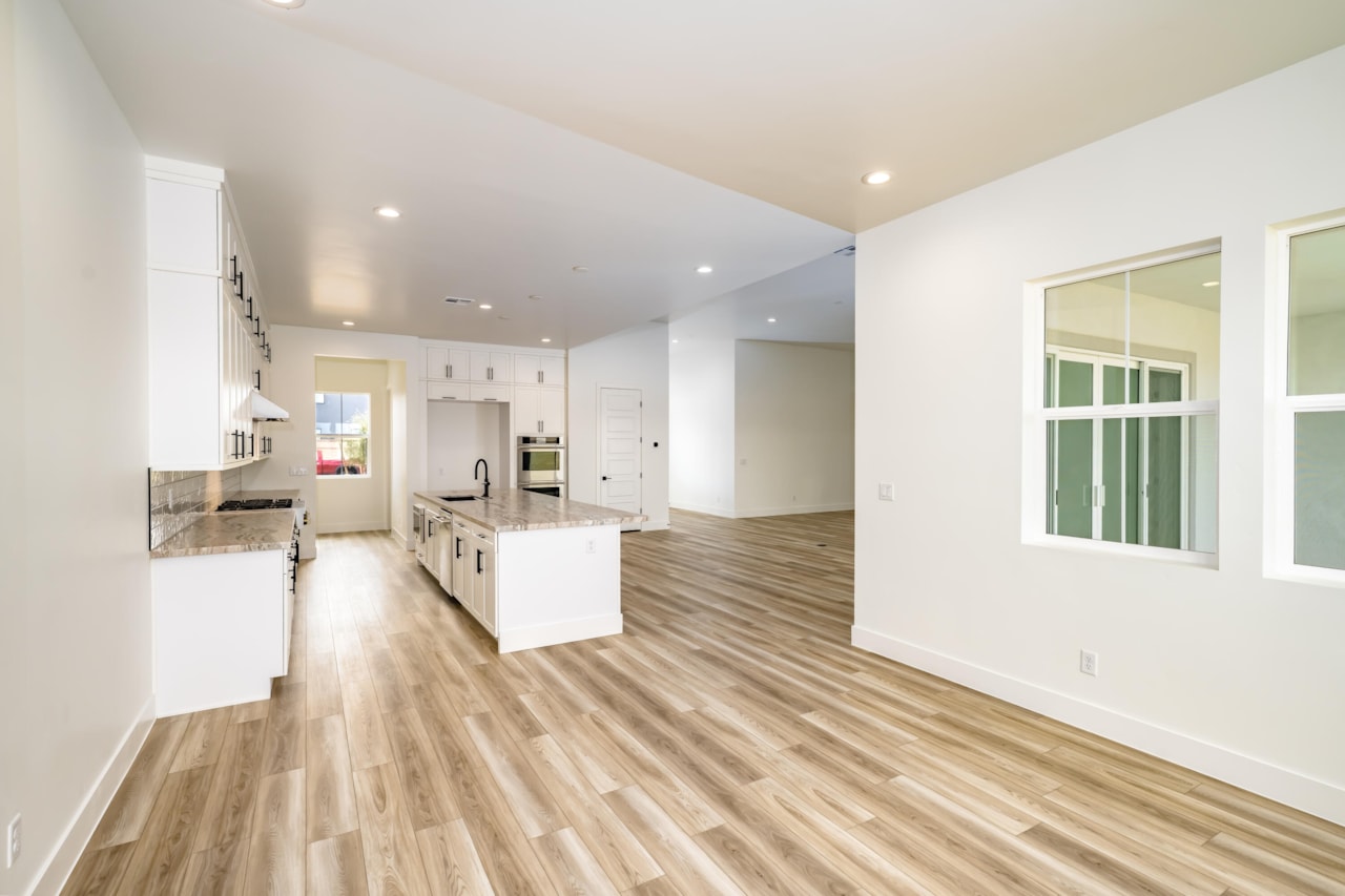 6098 Pinyon DR St George, UT 84790 home for sale, MLS#25-264122 - Erika Rogers Photo 19