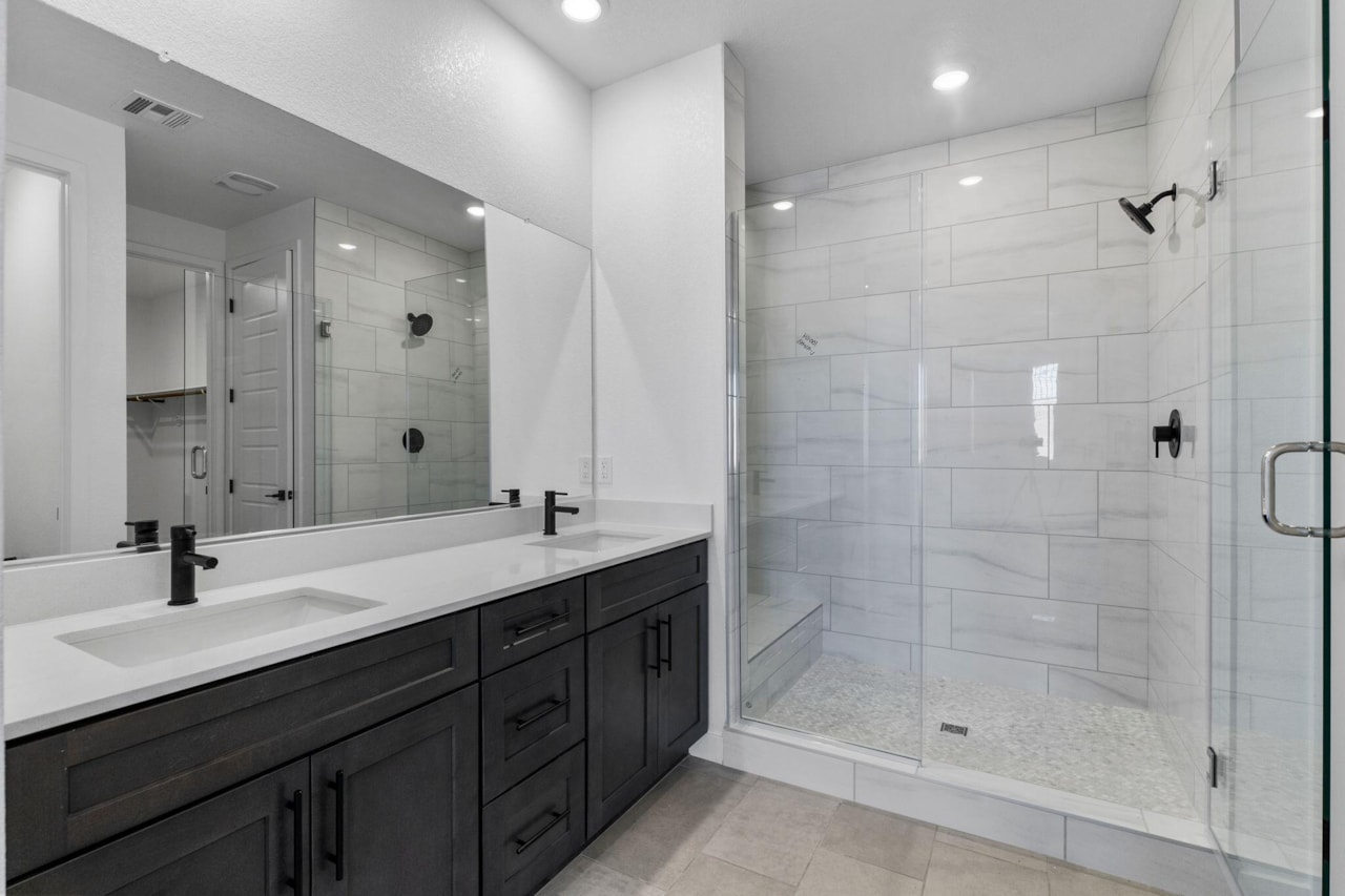 578 S Cecita Way Way St George, UT 84770 home for sale, MLS#25-262929 - Erika Rogers Photo 18