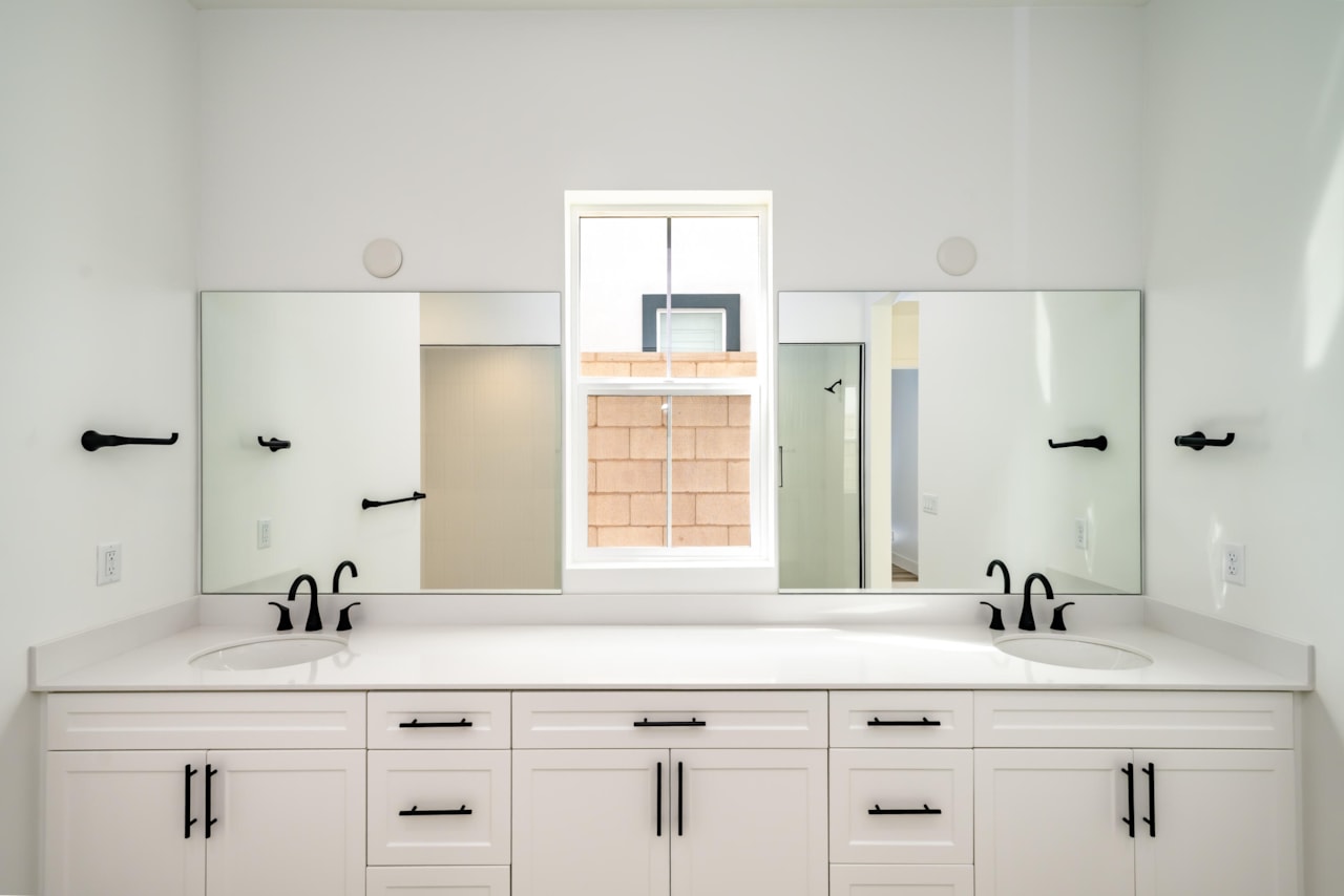 6098 Pinyon DR St George, UT 84790 home for sale, MLS#25-264122 - Erika Rogers Photo 26