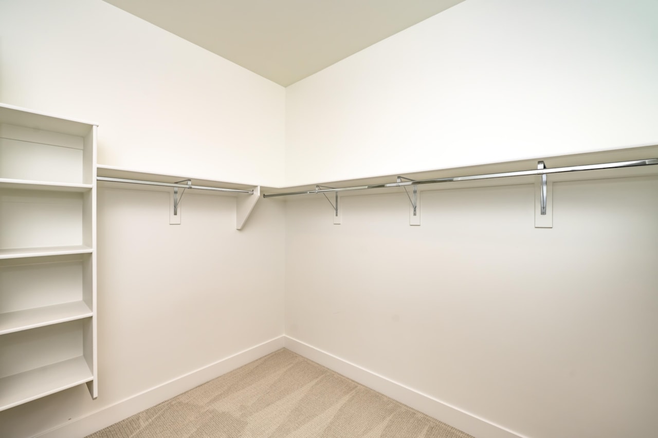 6098 Pinyon DR St George, UT 84790 home for sale, MLS#25-264122 - Erika Rogers Photo 29