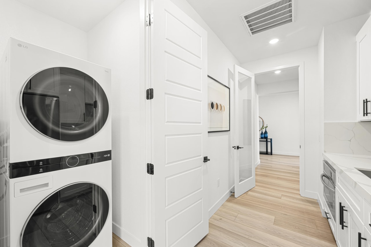 578 S Cecita Way Way St George, UT 84770 home for sale, MLS#25-262929 - Erika Rogers Photo 39