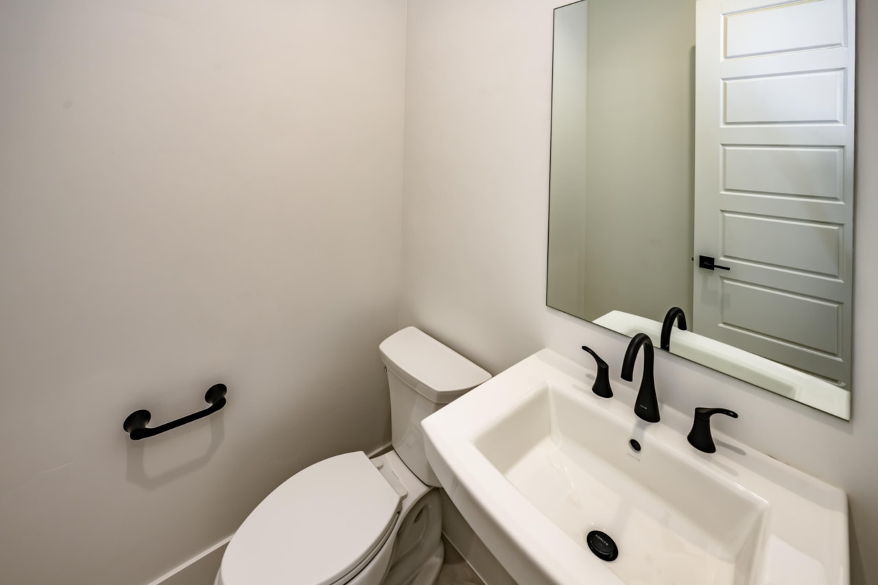 6098 Pinyon DR St George, UT 84790 home for sale, MLS#25-264122 - Erika Rogers Photo 36