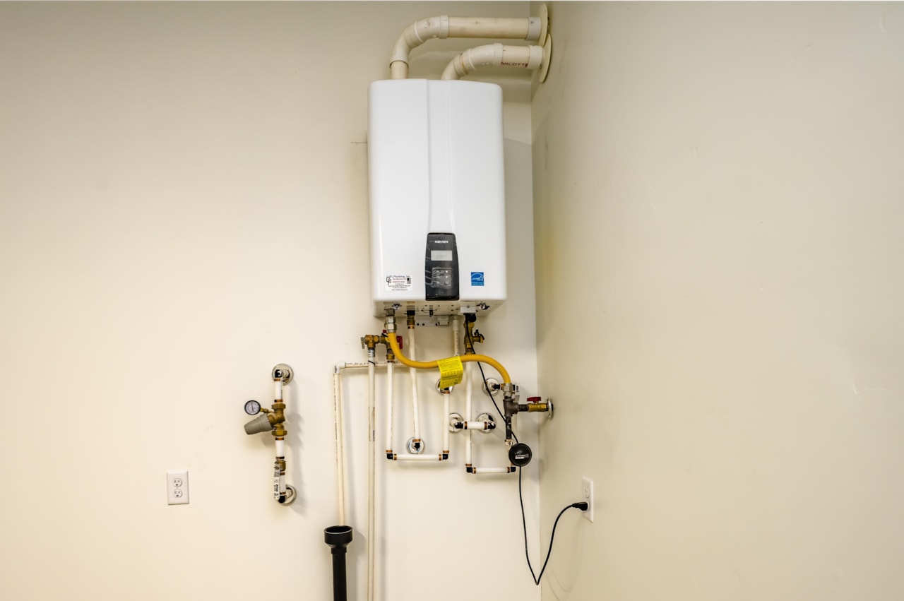 6098 Pinyon DR St George, UT 84790 home for sale, MLS#25-264122 - Erika Rogers Photo 41