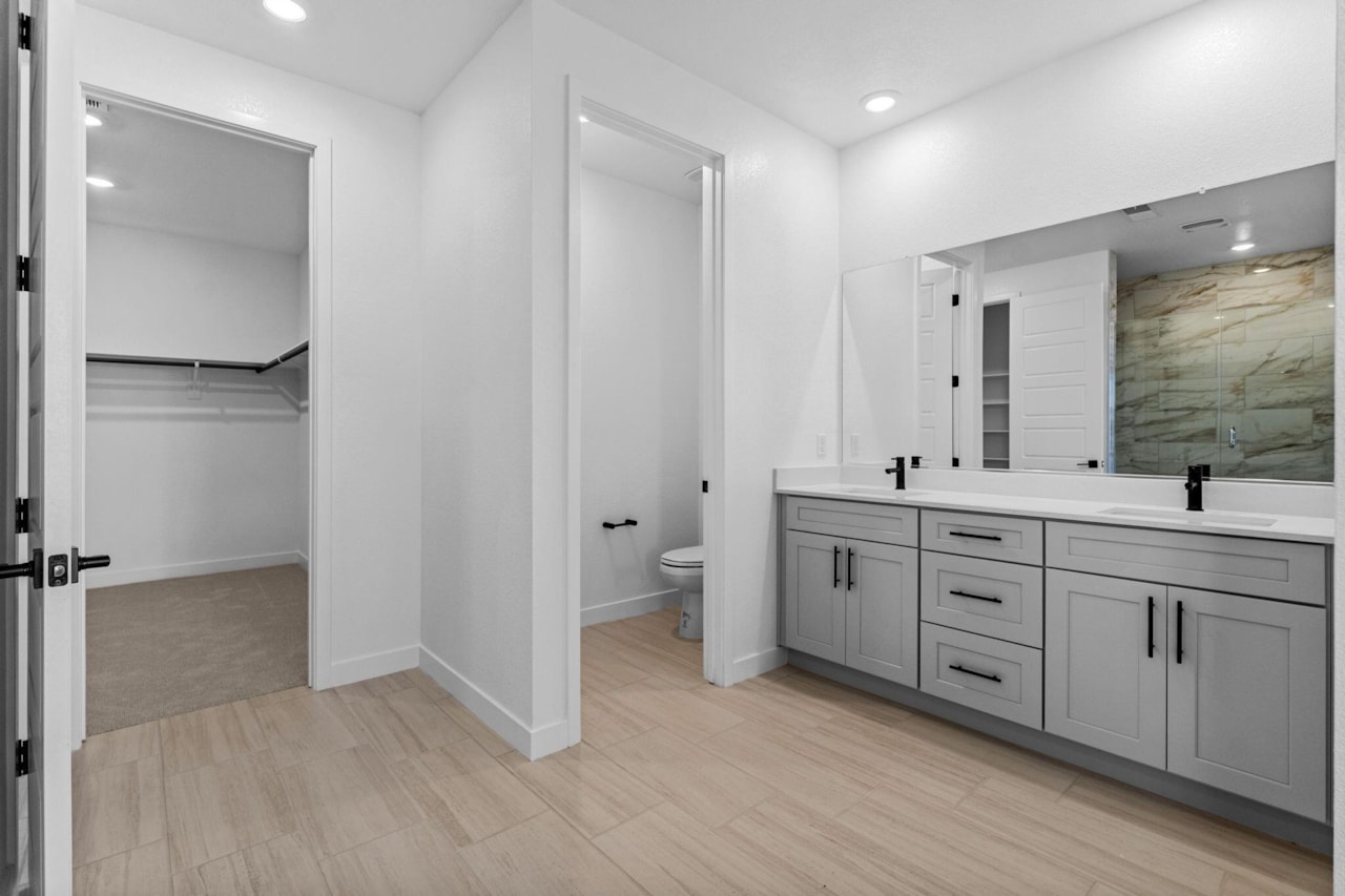 590 S Cecita Way Way St George, UT 84770 home for sale, MLS#25-260852 - Erika Rogers Photo 24