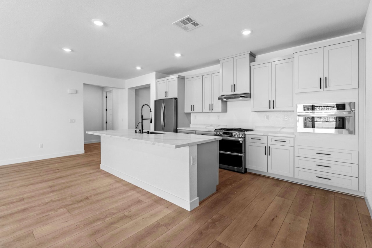 590 S Cecita Way Way St George, UT 84770 home for sale, MLS#25-260852 - Erika Rogers Photo 7