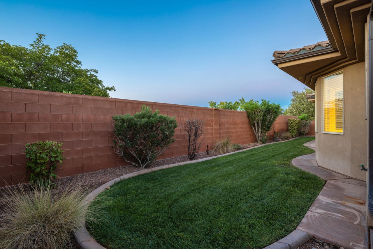 1795 N Snow Canyon #59 St George, UT 84770 home for sale, MLS#25-265551 - Erika Rogers Photo 40