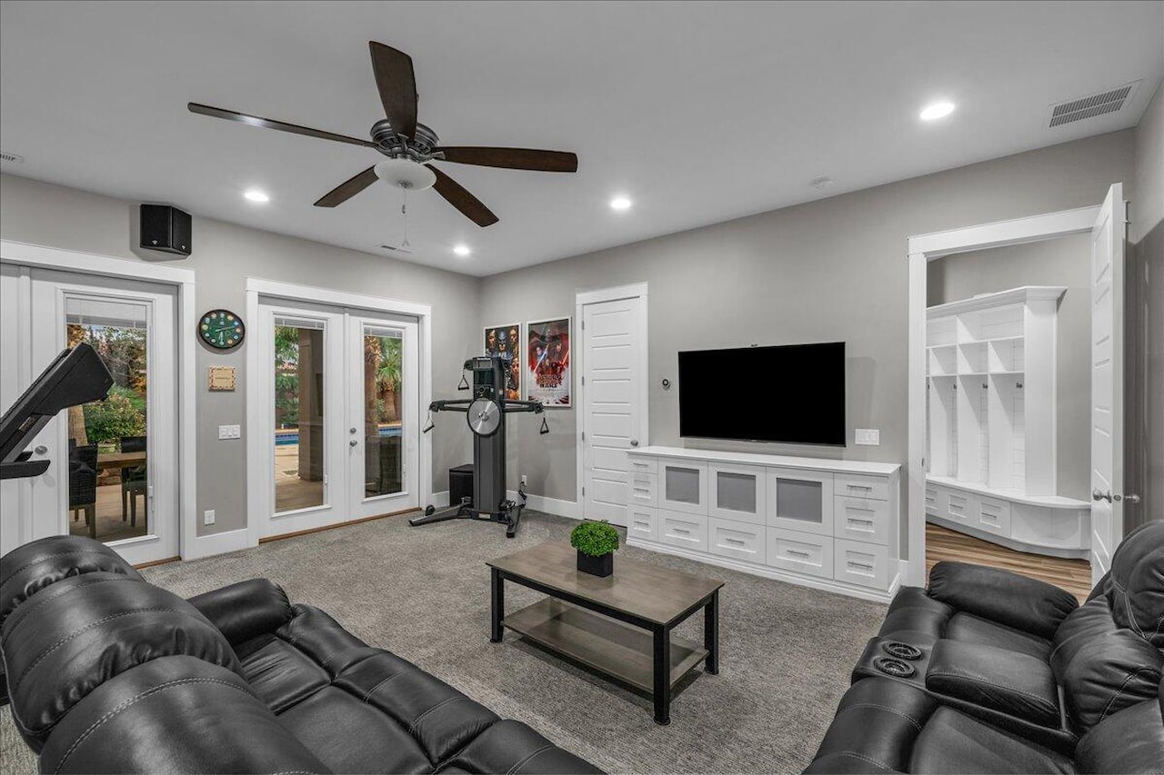 2434 E 3860  S St George, UT 84790 home for sale, MLS#25-265531 - Erika Rogers Photo 28