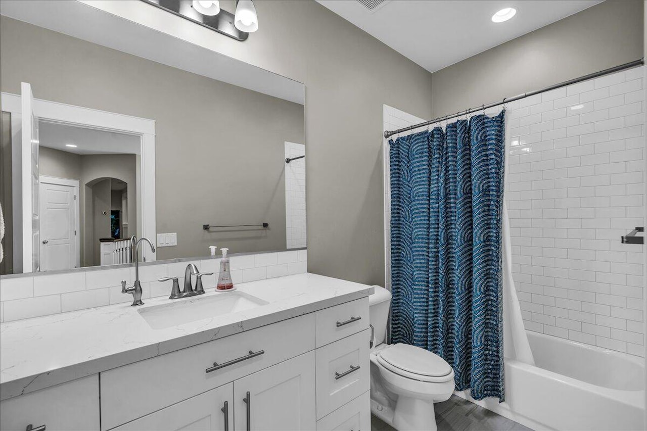 2434 E 3860  S St George, UT 84790 home for sale, MLS#25-265531 - Erika Rogers Photo 40