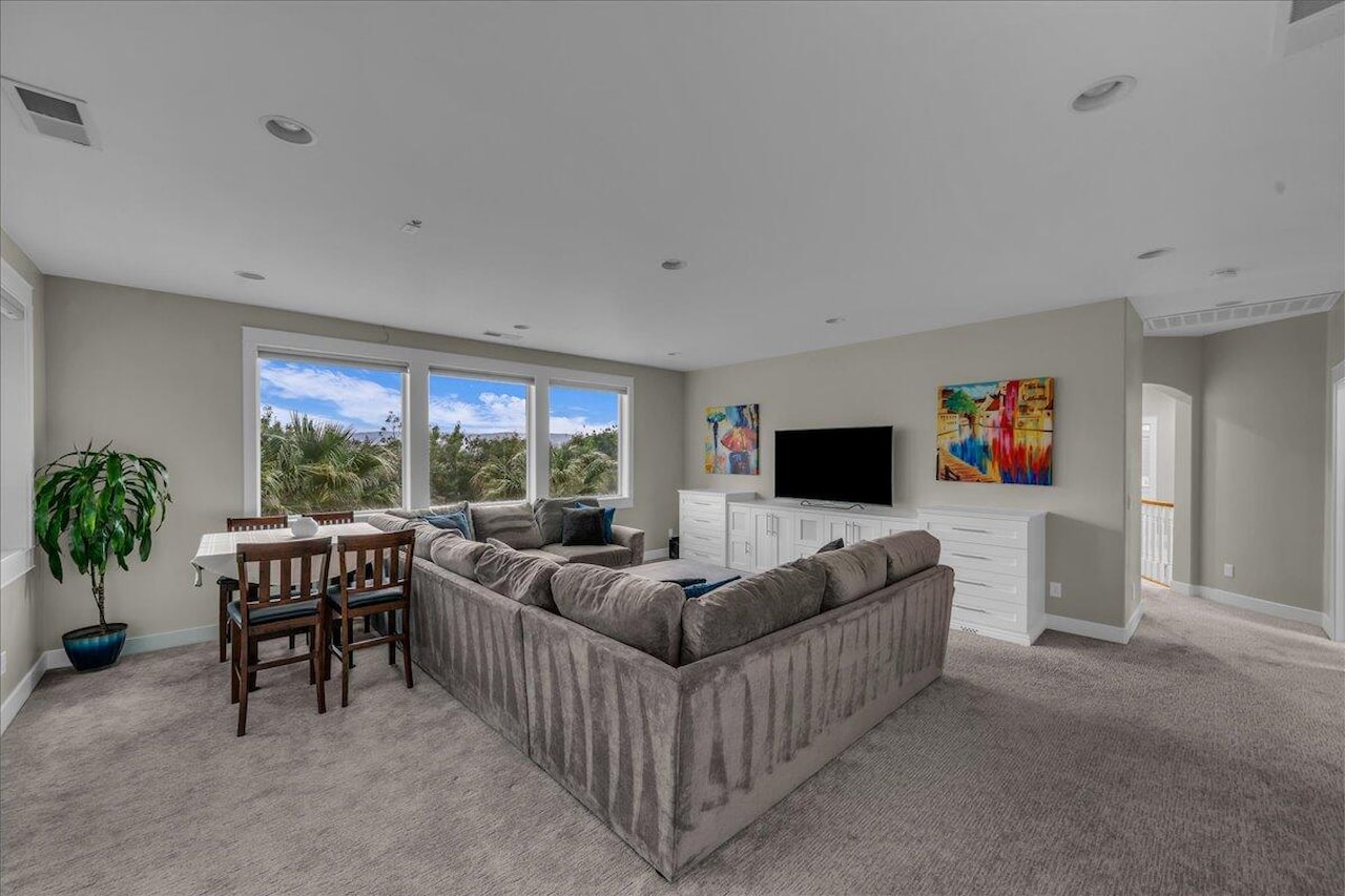 2434 E 3860  S St George, UT 84790 home for sale, MLS#25-265531 - Erika Rogers Photo 44