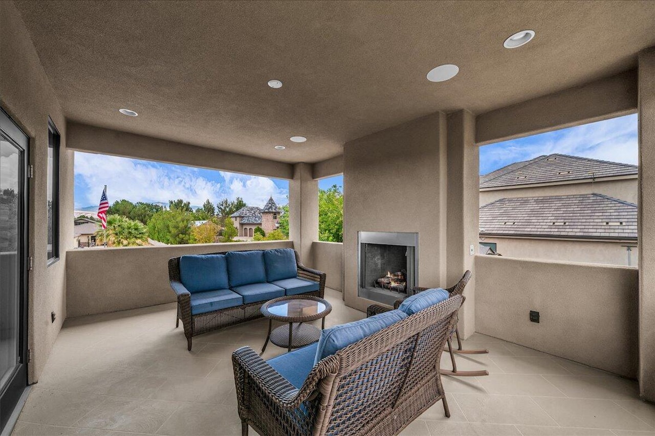 2434 E 3860  S St George, UT 84790 home for sale, MLS#25-265531 - Erika Rogers Photo 46