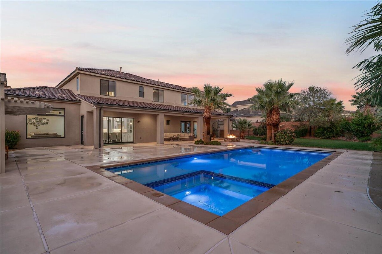 2434 E 3860  S St George, UT 84790 home for sale, MLS#25-265531 - Erika Rogers Photo 66