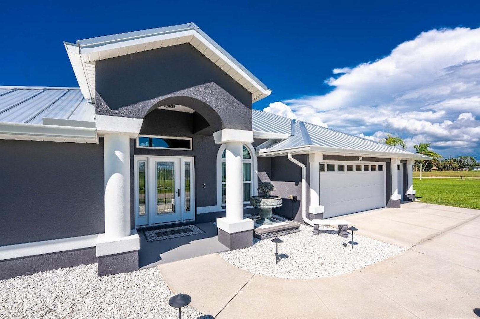 Underground Bunker and Shelters, Survival Bunkers for Sale Online, image size:1622x1080