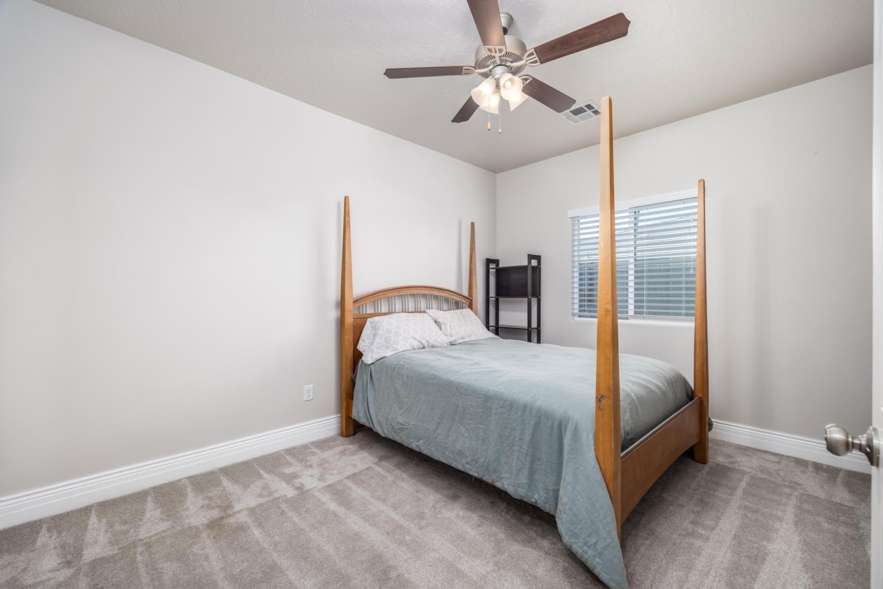 3250 E Sugar Maple St George, UT 84790 home for sale, MLS#25-265597 - Erika Rogers Photo 17