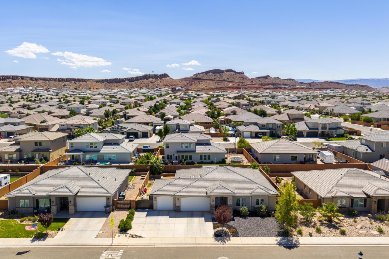 3250 E Sugar Maple St George, UT 84790 home for sale, MLS#25-265597 - Erika Rogers Photo 30