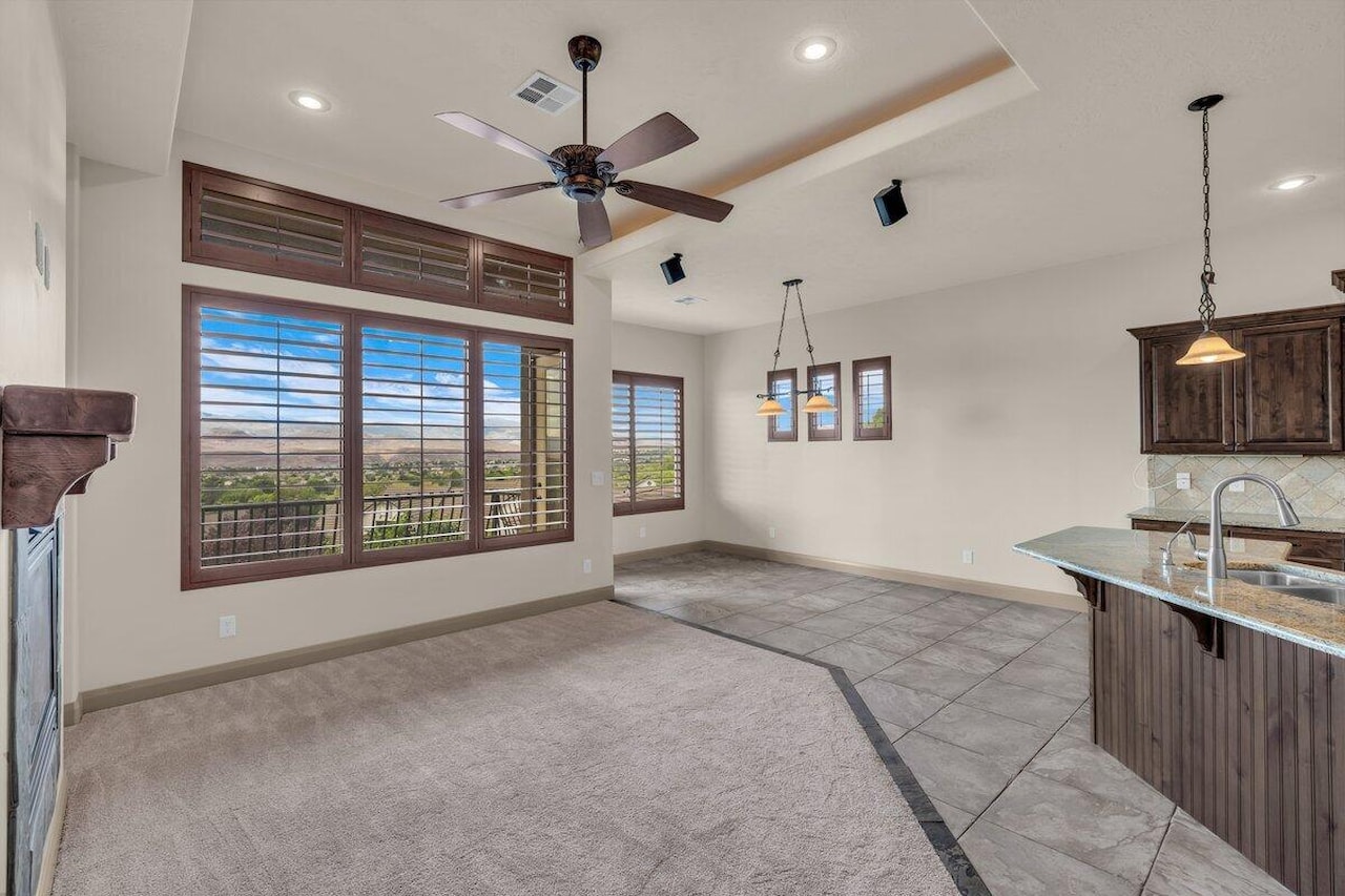 438 N Stone Mountain DR #59 St George, UT 84770 home for sale, MLS#25-265616 - Erika Rogers Photo 6