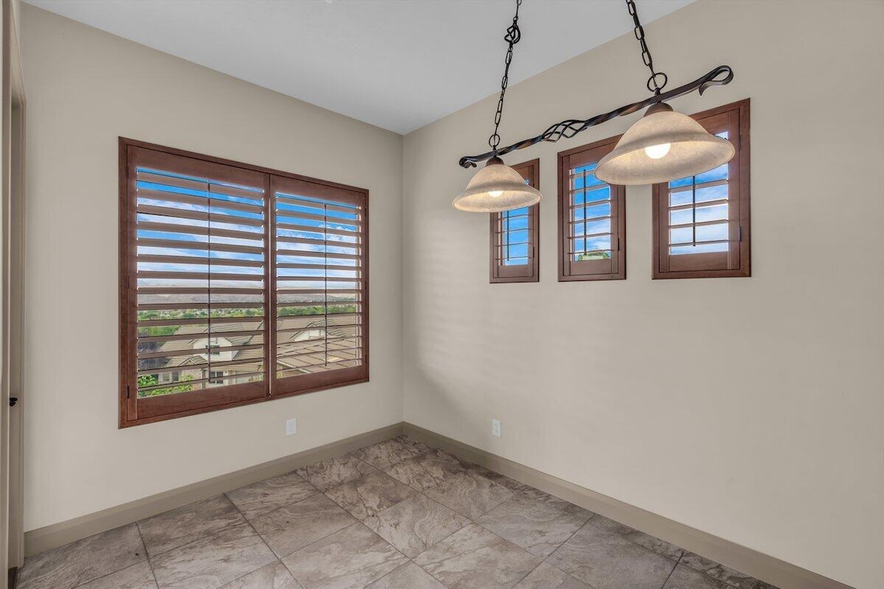 438 N Stone Mountain DR #59 St George, UT 84770 home for sale, MLS#25-265616 - Erika Rogers Photo 9