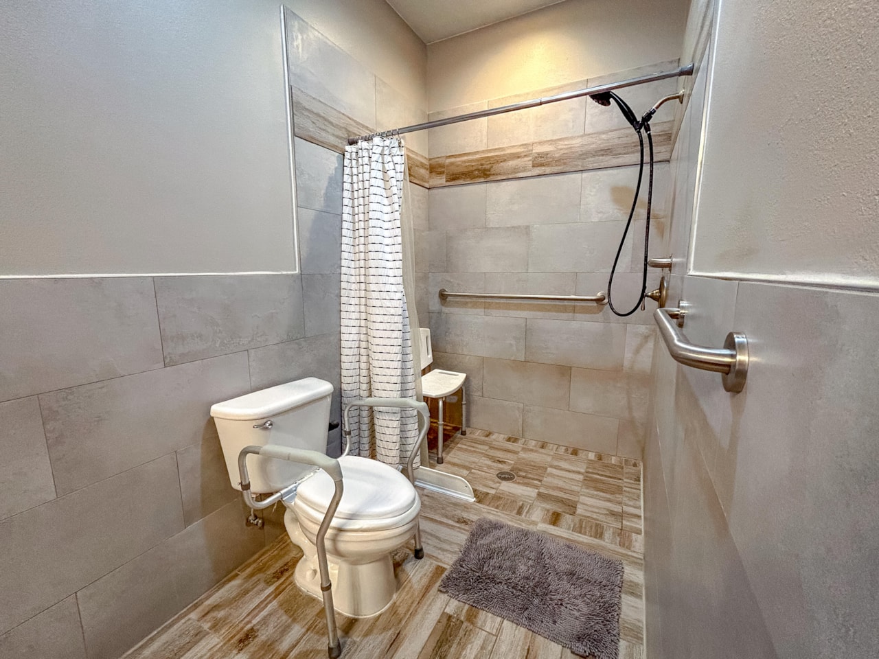 1851 W 5400  N St George, UT 84770 home for sale, MLS#25-265615 - Erika Rogers Photo 25