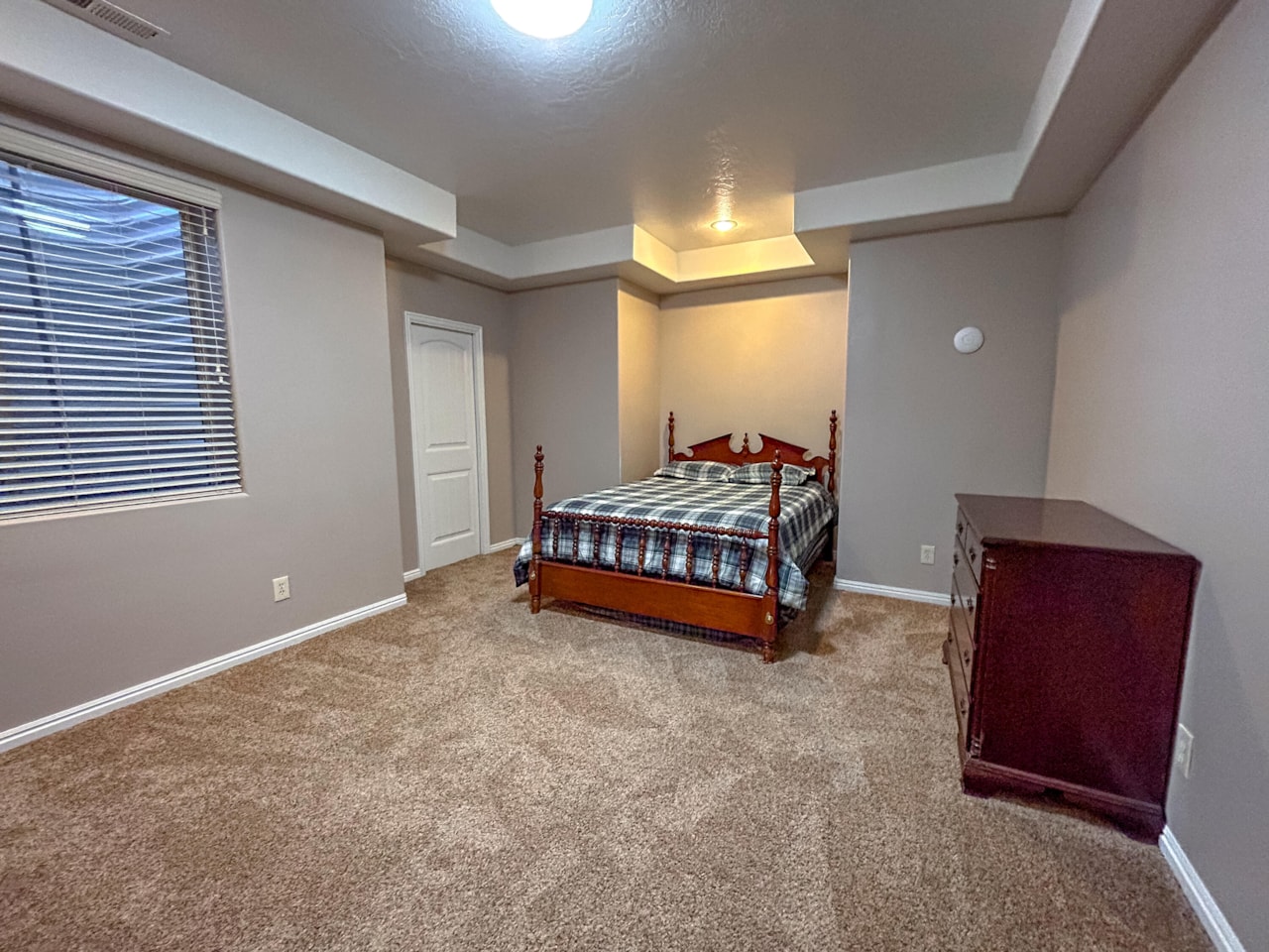 1851 W 5400  N St George, UT 84770 home for sale, MLS#25-265615 - Erika Rogers Photo 39