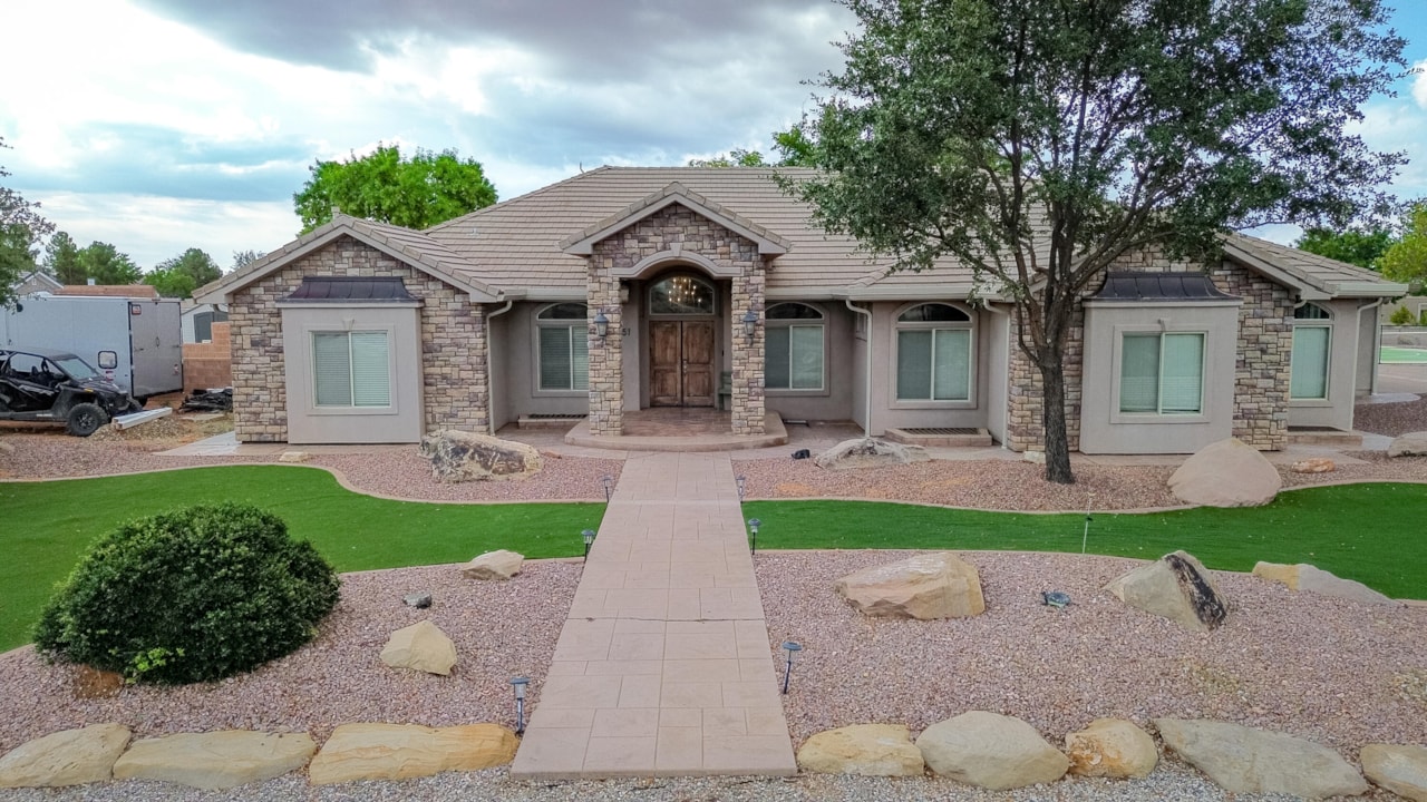 1851 W 5400  N St George, UT 84770 home for sale, MLS#25-265615 - Erika Rogers Photo 49