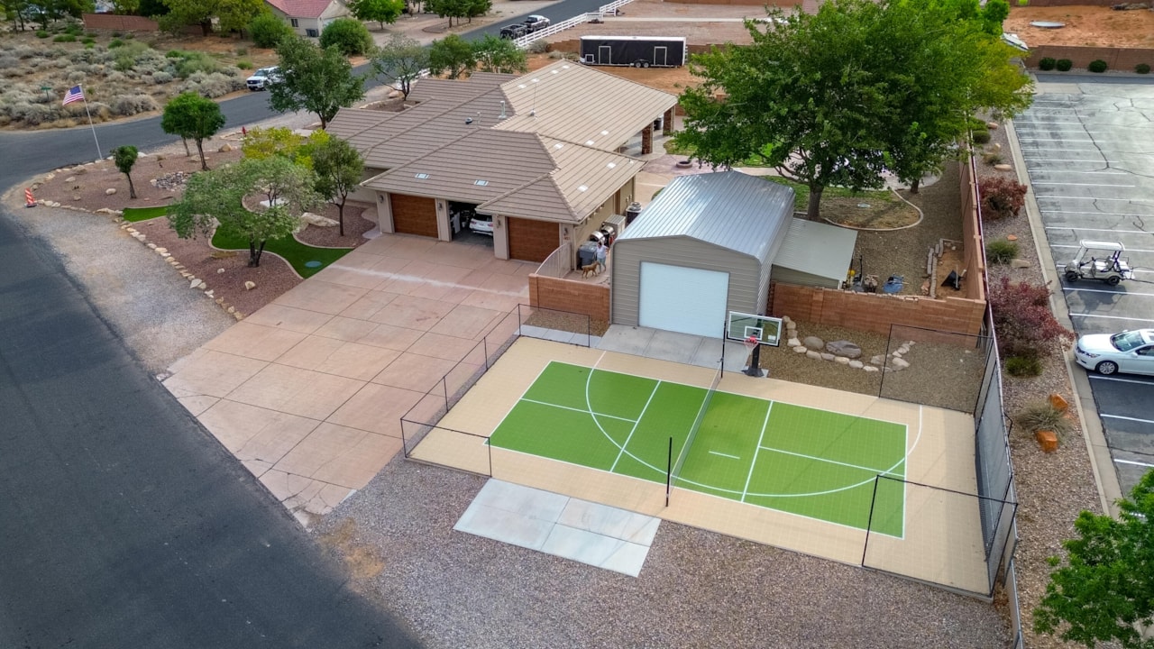 1851 W 5400  N St George, UT 84770 home for sale, MLS#25-265615 - Erika Rogers Photo 54