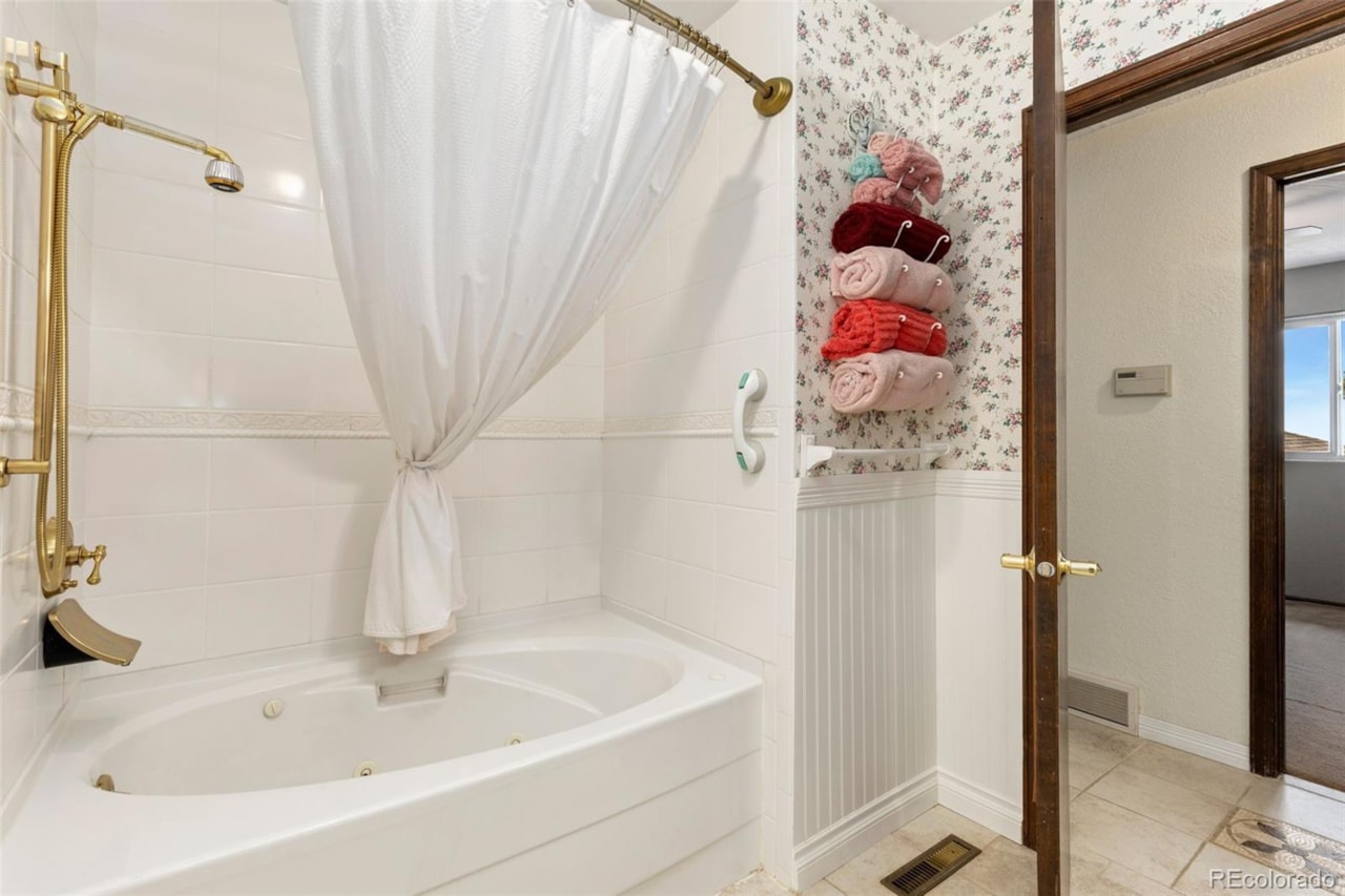 4808 Beverly Dr Berthoud Estates Welcome to your own private haven nestled on a serene 2.4-acre cedar-fenced, treed lot   the... Berthoud Larimer CO 80513 2016702 home for sale $880,000 2016702 Photo 15