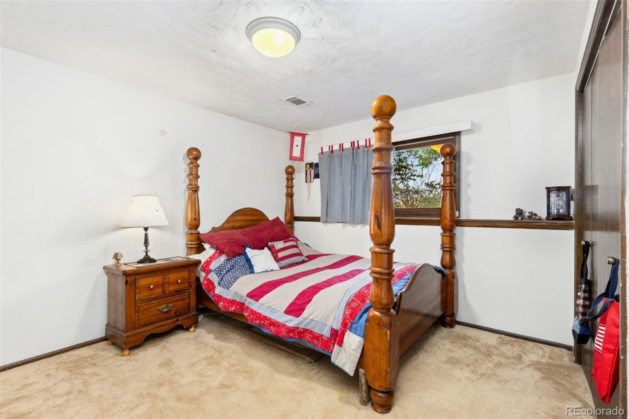 4808 Beverly Dr Berthoud Estates Welcome to your own private haven nestled on a serene 2.4-acre cedar-fenced, treed lot   the... Berthoud Larimer CO 80513 2016702 home for sale $880,000 2016702 Photo 18