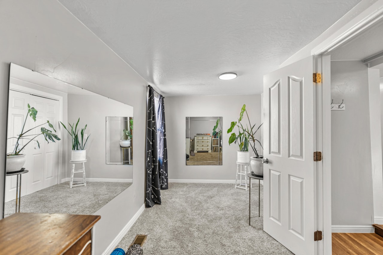 1450 N Dixie Downs RD #92 St George, UT 84770 home for sale, MLS#25-265655 - Erika Rogers Photo 13