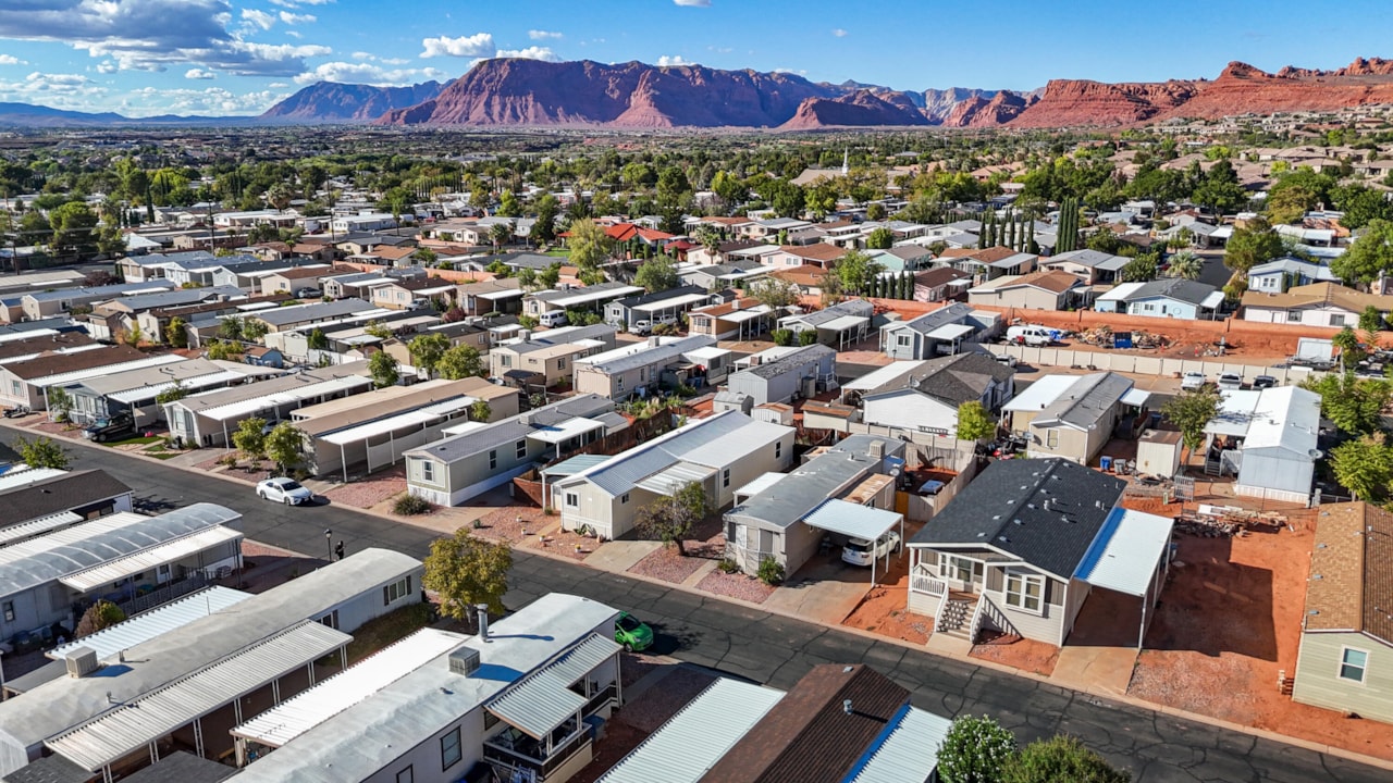 1450 N Dixie Downs RD #92 St George, UT 84770 home for sale, MLS#25-265655 - Erika Rogers Photo 29