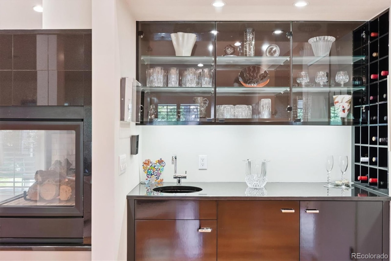 4010 S Holly St Southmoor Vista Cherry Hills Discover the ultimate fusion of TIMELESS DESIGN, MODERN LUXURY, & SERENE OUTDOOR BEAUTY in this... Cherry Hills Village Arapahoe CO 80111 3174346 home for sale $1,890,000 3174346 Photo 13