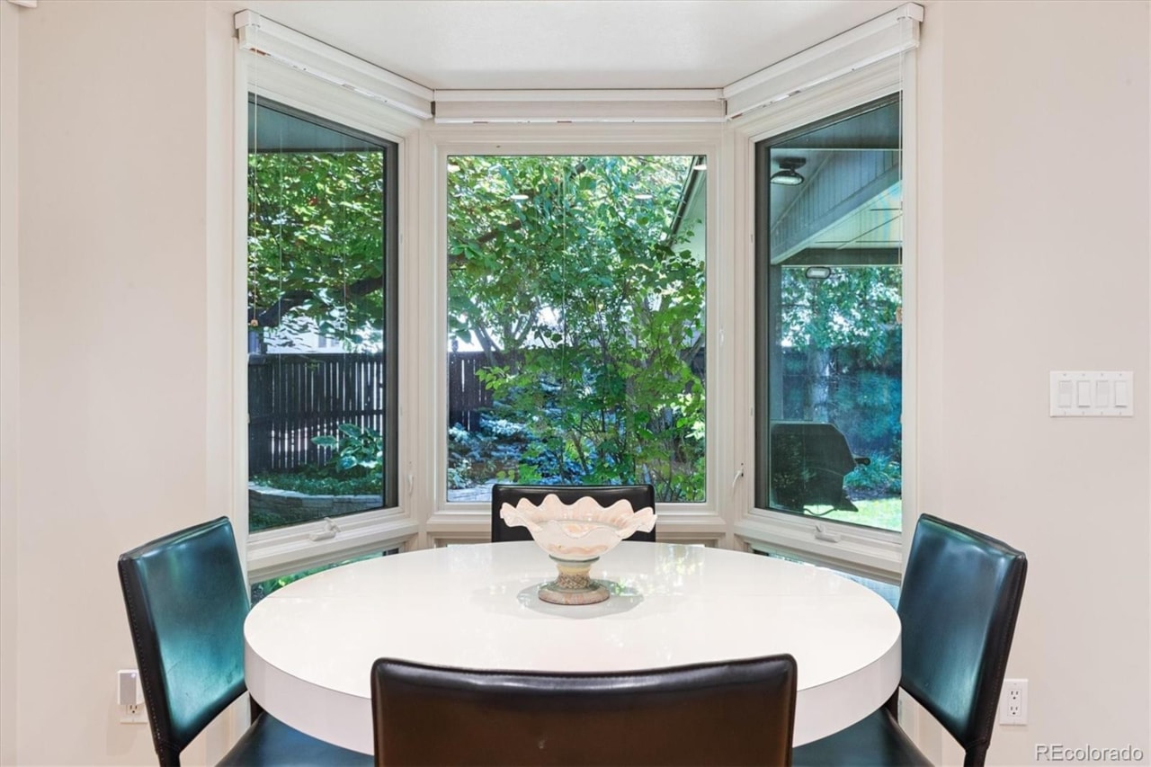 4010 S Holly St Southmoor Vista Cherry Hills Discover the ultimate fusion of TIMELESS DESIGN, MODERN LUXURY, & SERENE OUTDOOR BEAUTY in this... Cherry Hills Village Arapahoe CO 80111 3174346 home for sale $1,890,000 3174346 Photo 20