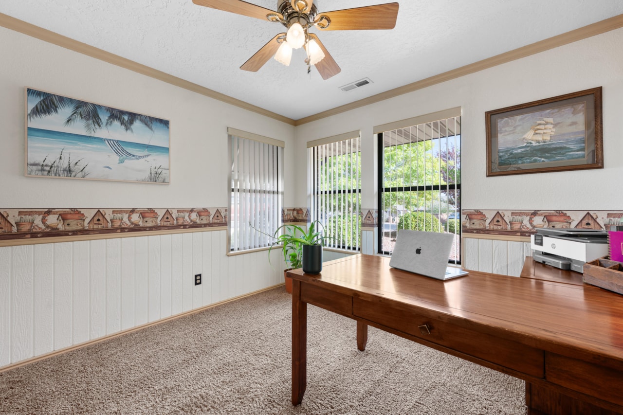 1430 Navajo DR St George, UT 84790 home for sale, MLS#25-265667 - Erika Rogers Photo 26