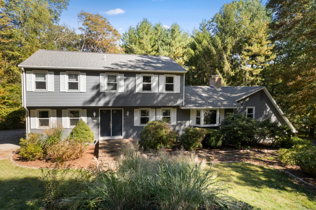 36 Water Lily Ln Guilford, CT 06437 | MLS 24130187