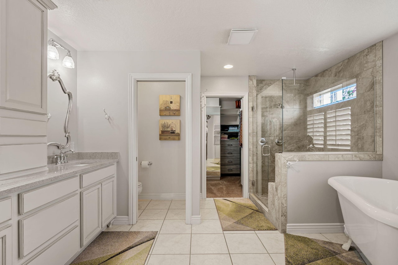 929 S Golda DR St George, UT 84790 home for sale, MLS#25-265688 - Erika Rogers Photo 27