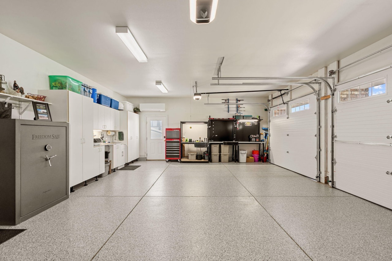 929 S Golda DR St George, UT 84790 home for sale, MLS#25-265688 - Erika Rogers Photo 47