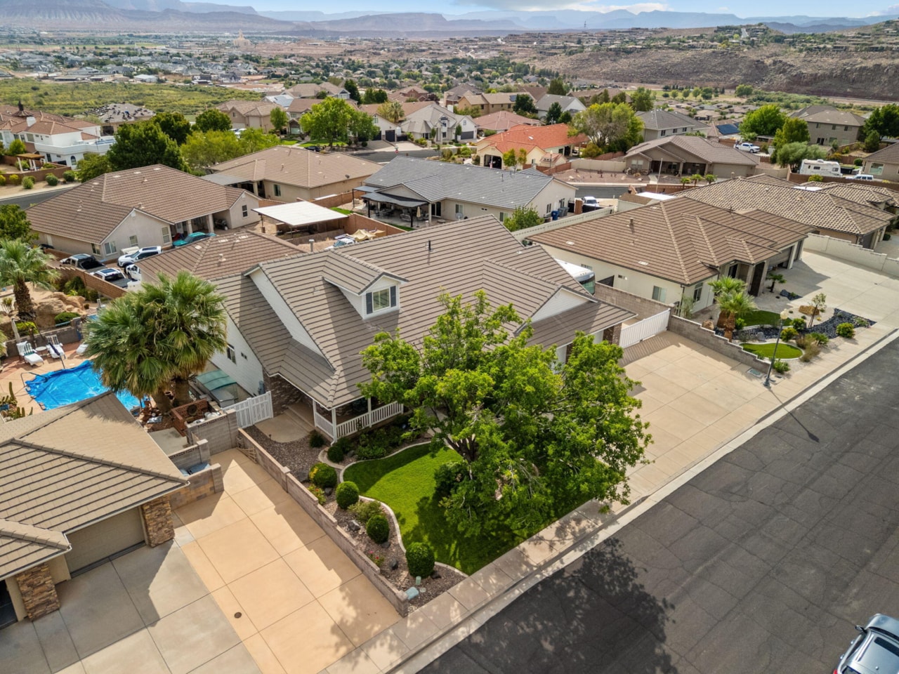 929 S Golda DR St George, UT 84790 home for sale, MLS#25-265688 - Erika Rogers Photo 59