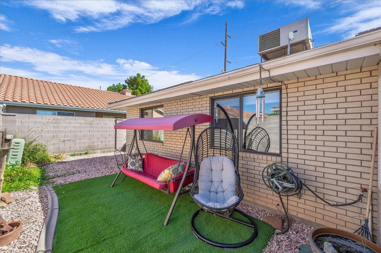 1175 E 900  S #2 St George, UT 84770 home for sale, MLS#25-265693 - Erika Rogers Photo 14