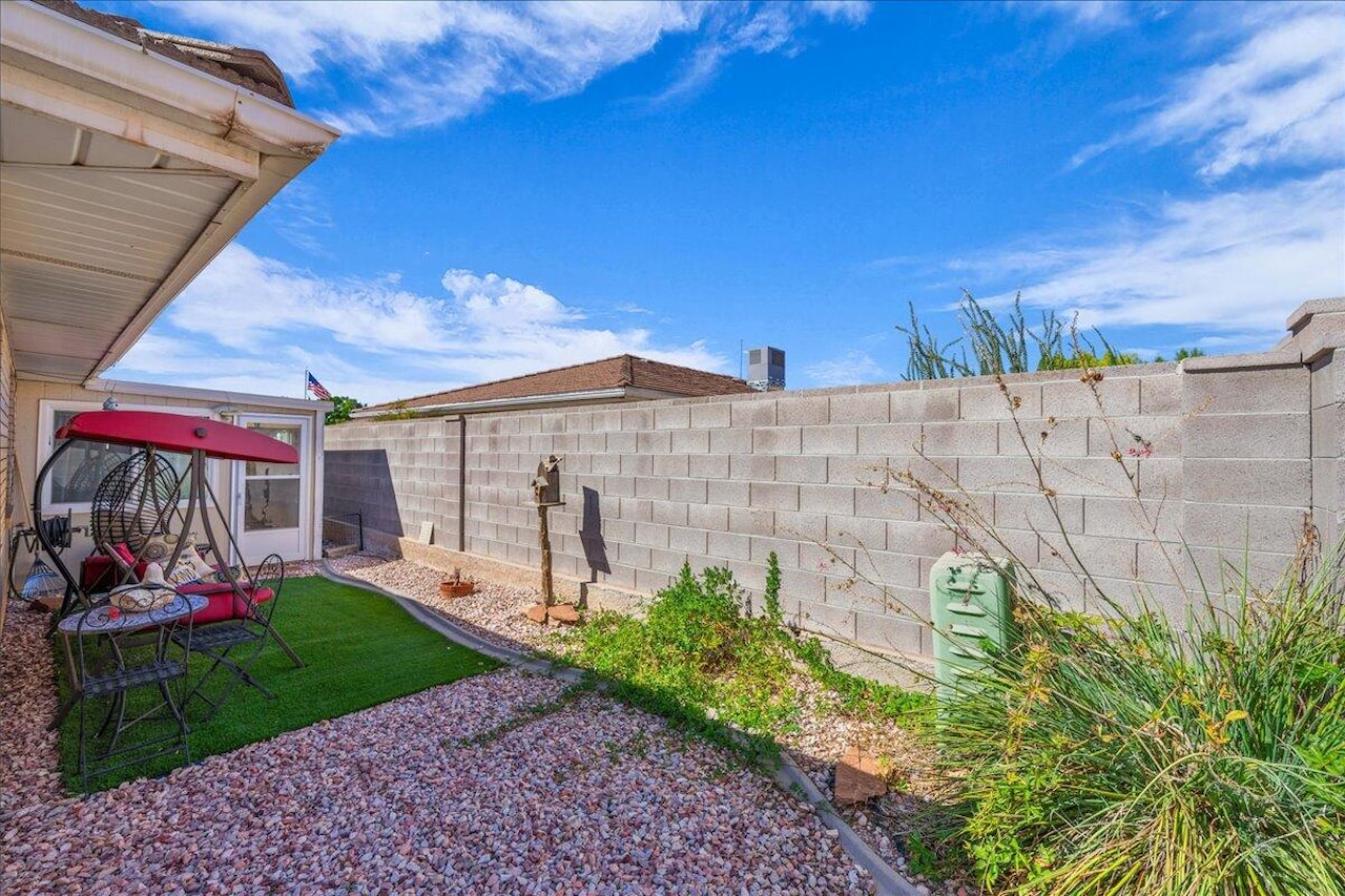 1175 E 900  S #2 St George, UT 84770 home for sale, MLS#25-265693 - Erika Rogers Photo 15