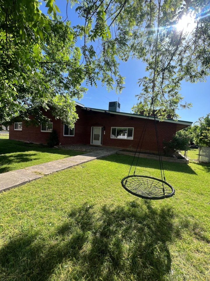 419 S 100 ST E Washington, UT 84780 home for sale, MLS#25-265449 - Erika Rogers