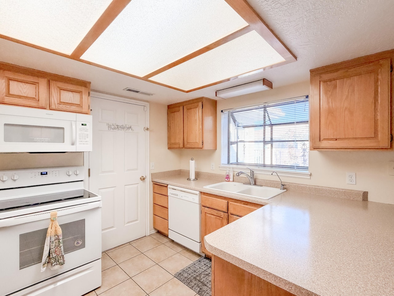 1175 E 900 #14 St George, UT 84770 home for sale, MLS#25-265721 - Erika Rogers Photo 14