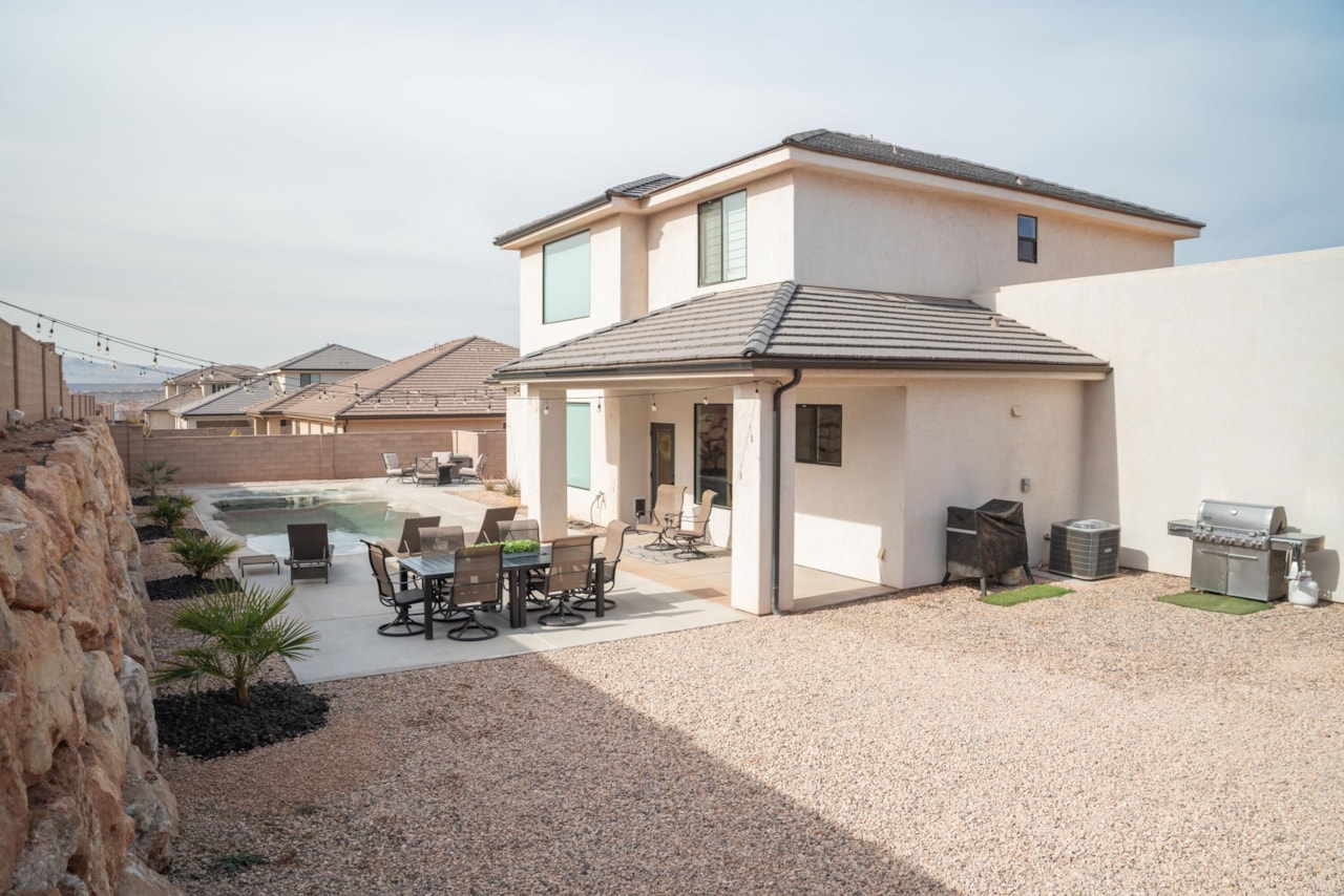 Addressess Withheld Washington, UT 84780 home for sale, MLS#25-257811 - Erika Rogers Photo 3