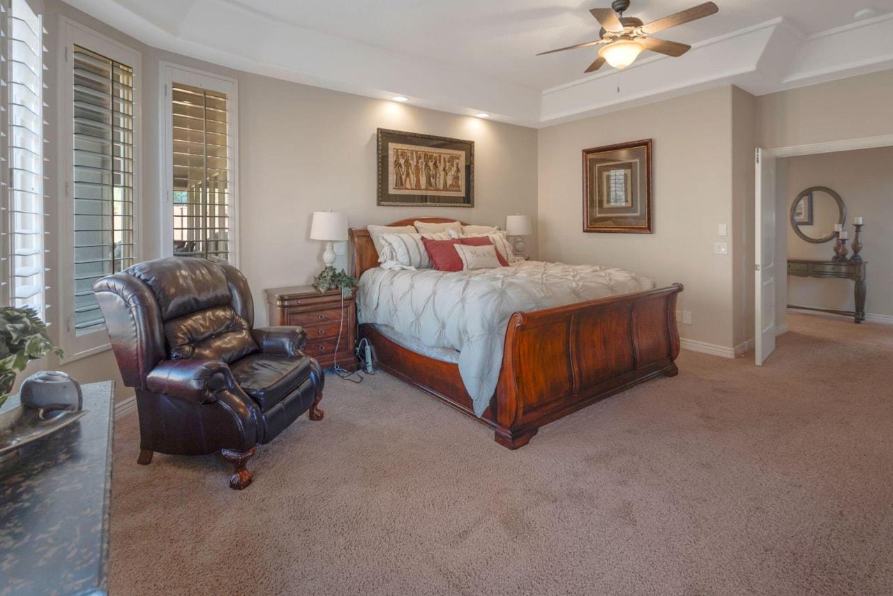 1691 N Palo Verda DR St George, UT 84770 home for sale, MLS#25-265733 - Erika Rogers Photo 17