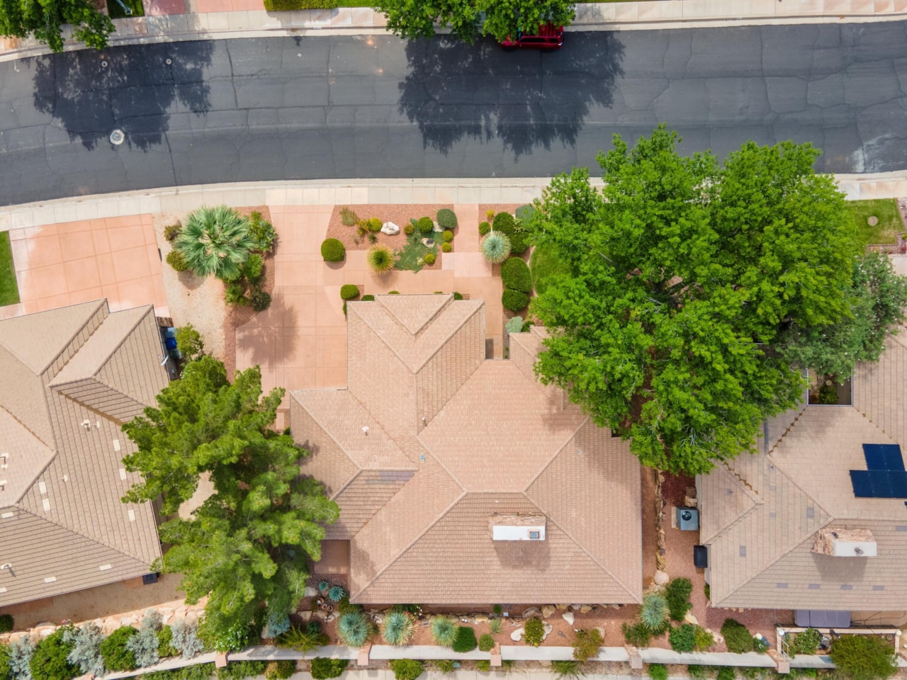 1858 W 10  N St George, UT 84770 home for sale, MLS#25-265718 - Erika Rogers Photo 8