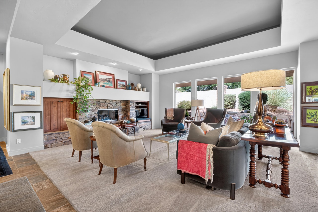 1858 W 10  N St George, UT 84770 home for sale, MLS#25-265718 - Erika Rogers Photo 17