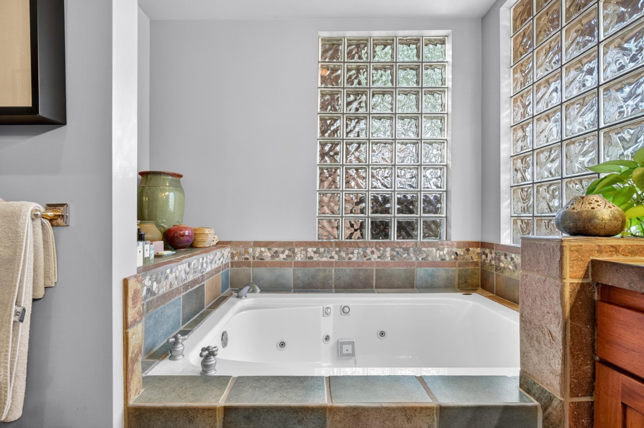 1858 W 10  N St George, UT 84770 home for sale, MLS#25-265718 - Erika Rogers Photo 40